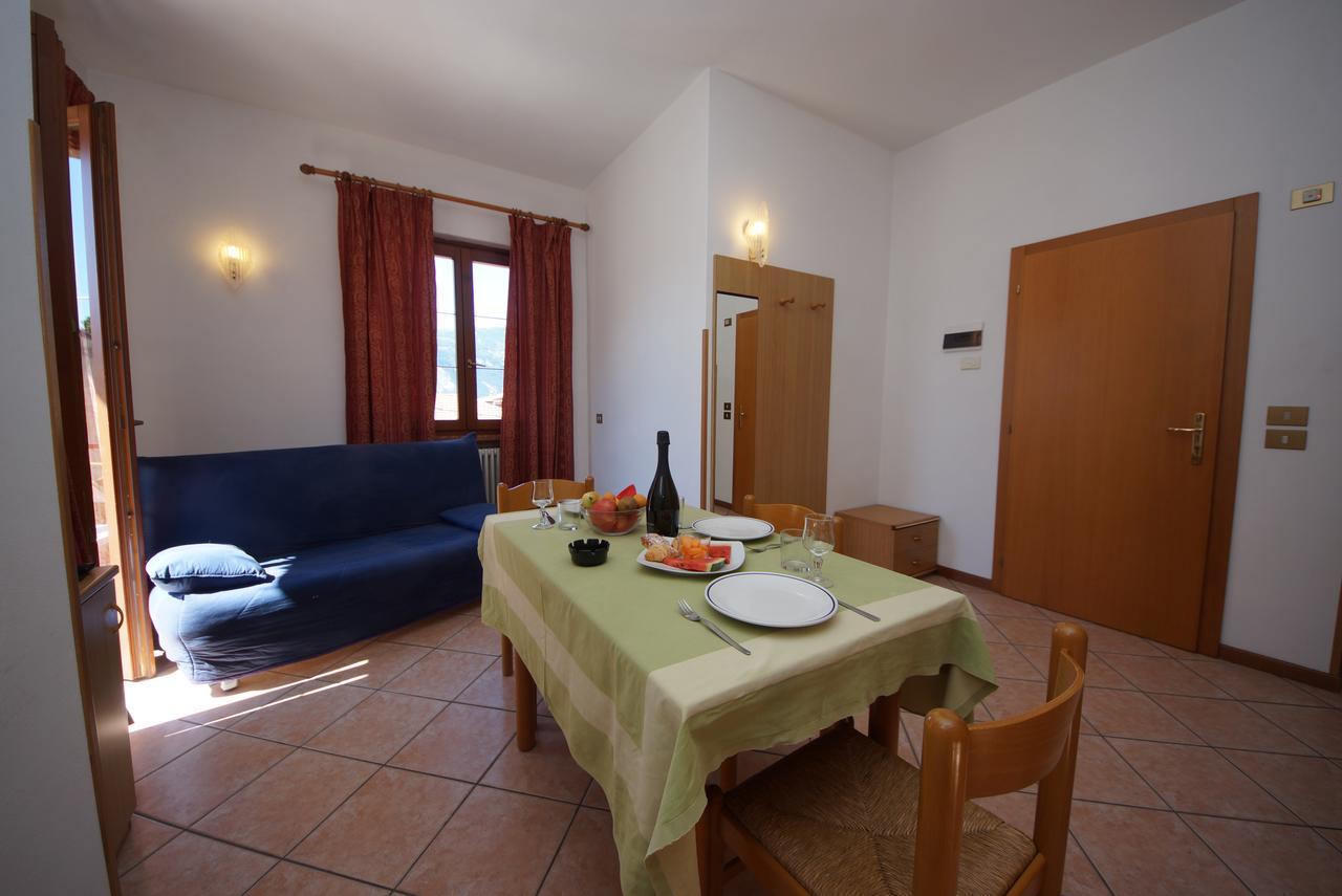 Hotel Alpi Malcesine Exterior photo